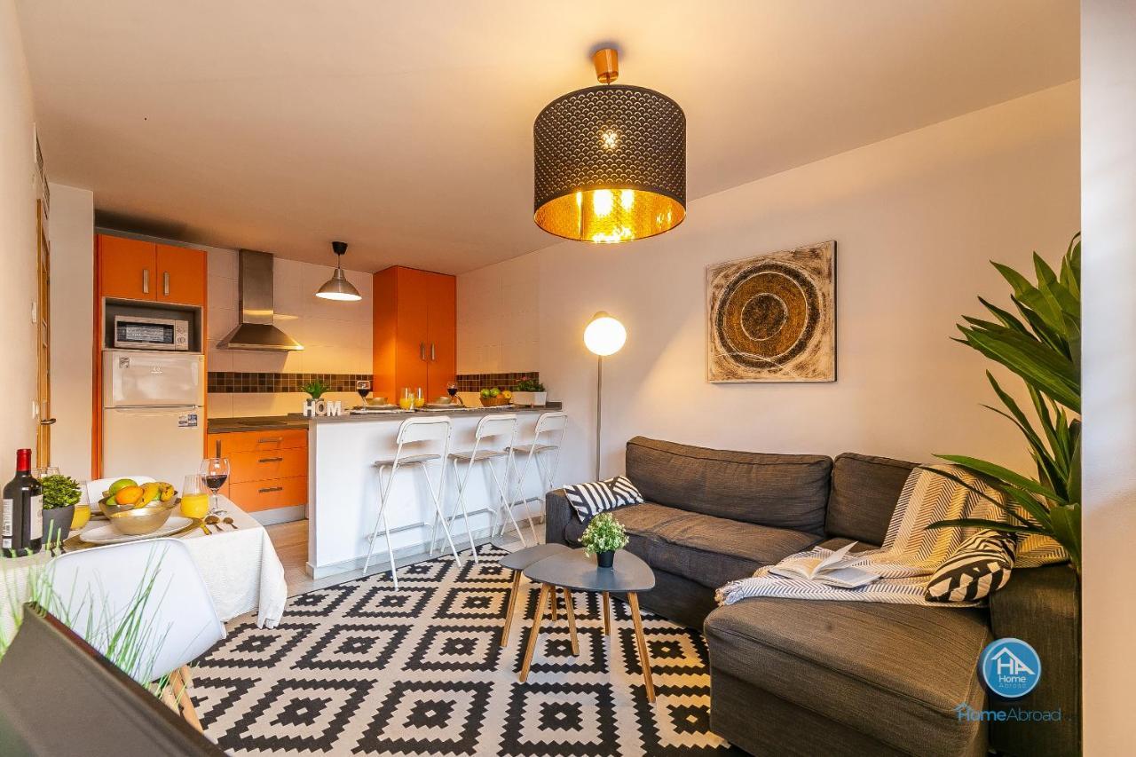 Malaga Boutique Stay - Carlos Haya Area With Parking ภายนอก รูปภาพ