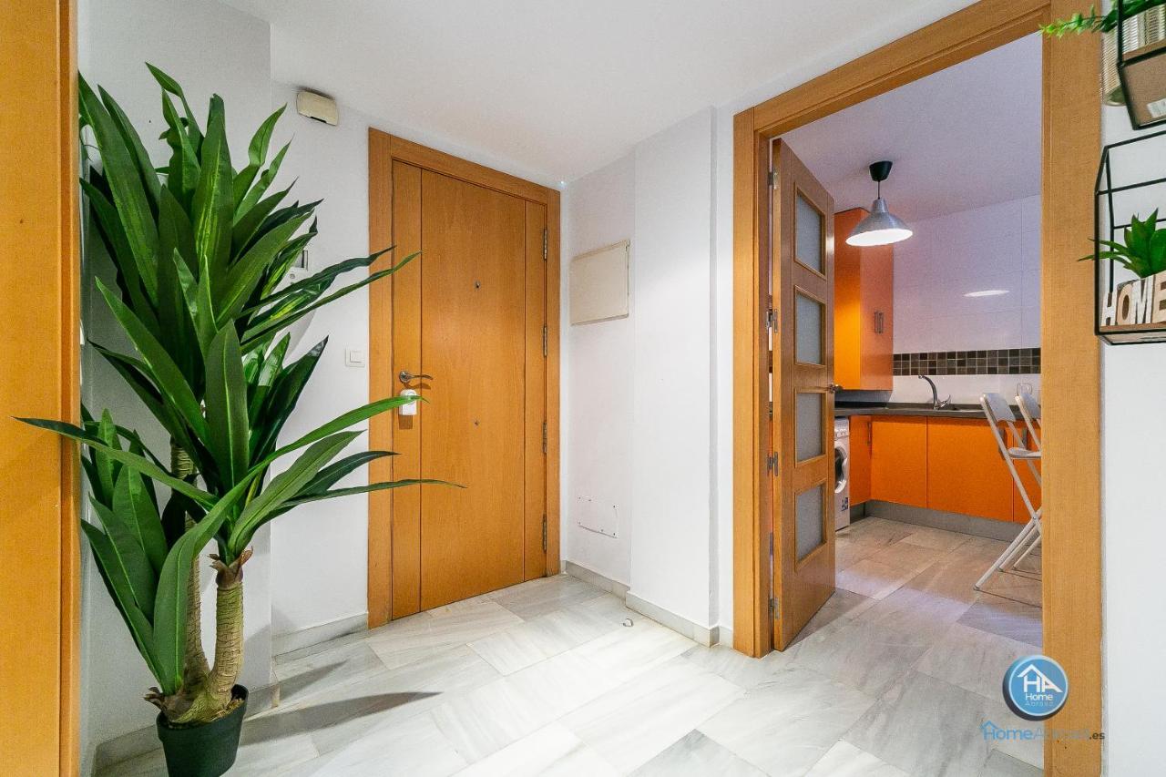 Malaga Boutique Stay - Carlos Haya Area With Parking ภายนอก รูปภาพ