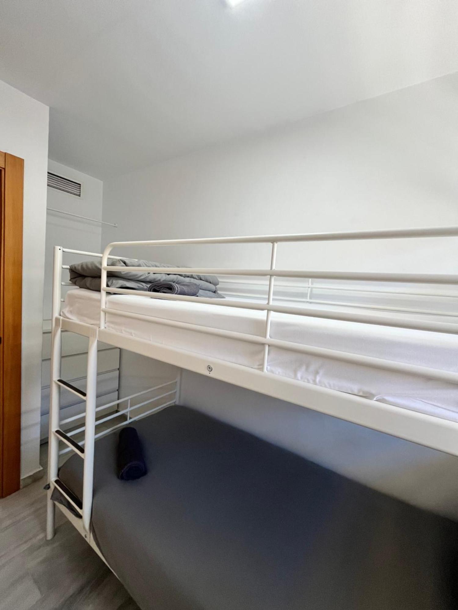 Malaga Boutique Stay - Carlos Haya Area With Parking ภายนอก รูปภาพ