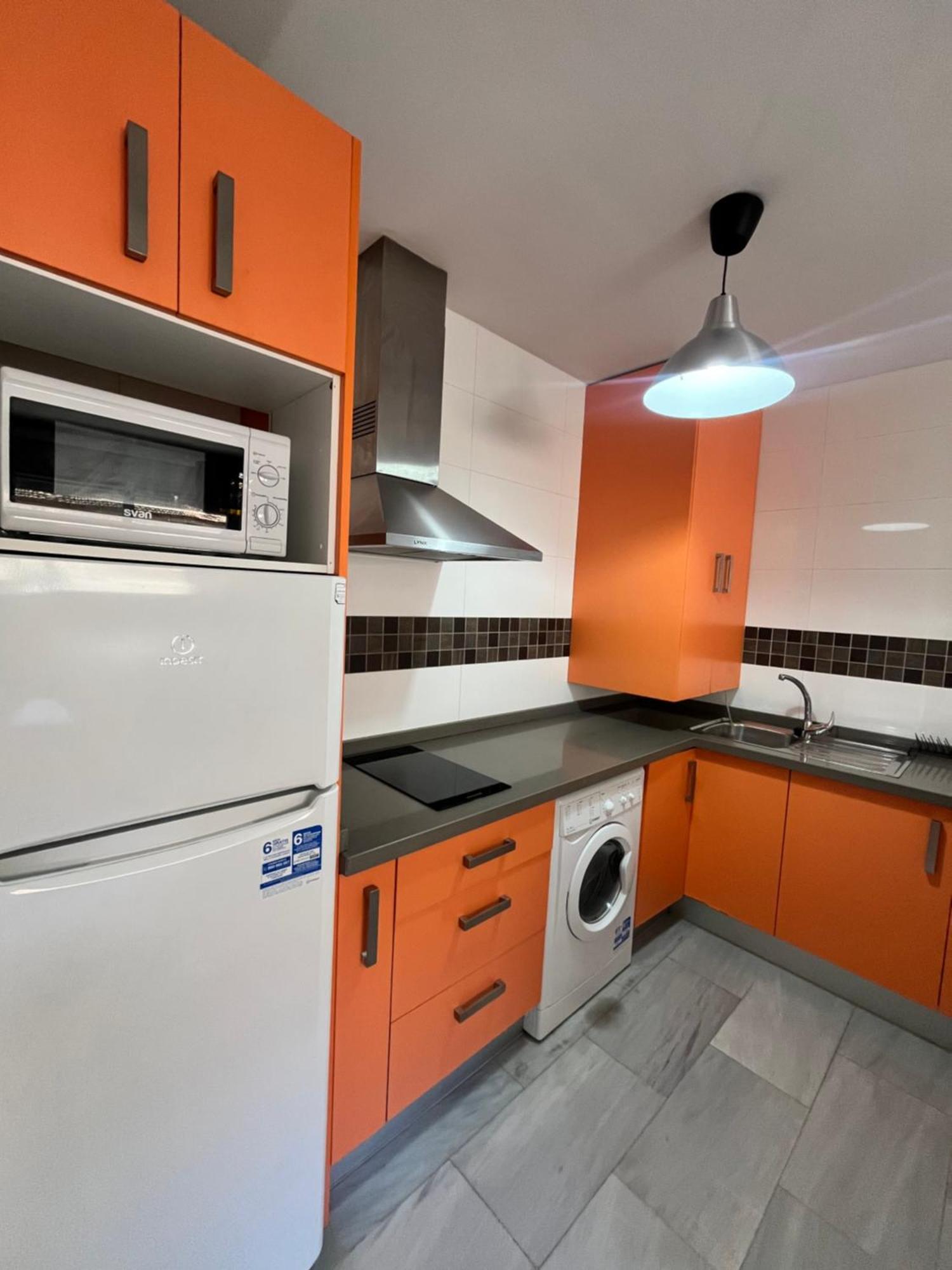 Malaga Boutique Stay - Carlos Haya Area With Parking ภายนอก รูปภาพ